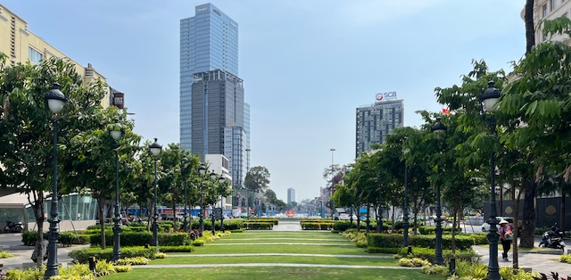 Places to Visit Ho Chi Minh City: Skyline by park