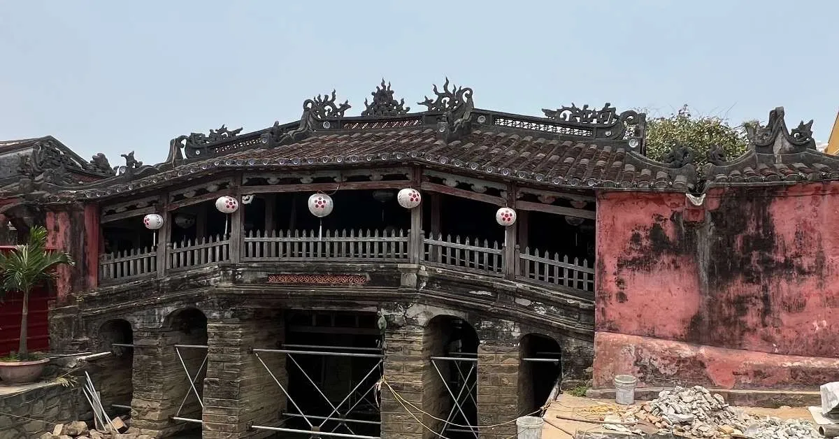 Places to visit in Vietnam: Hoi An's Old Japanese bridge