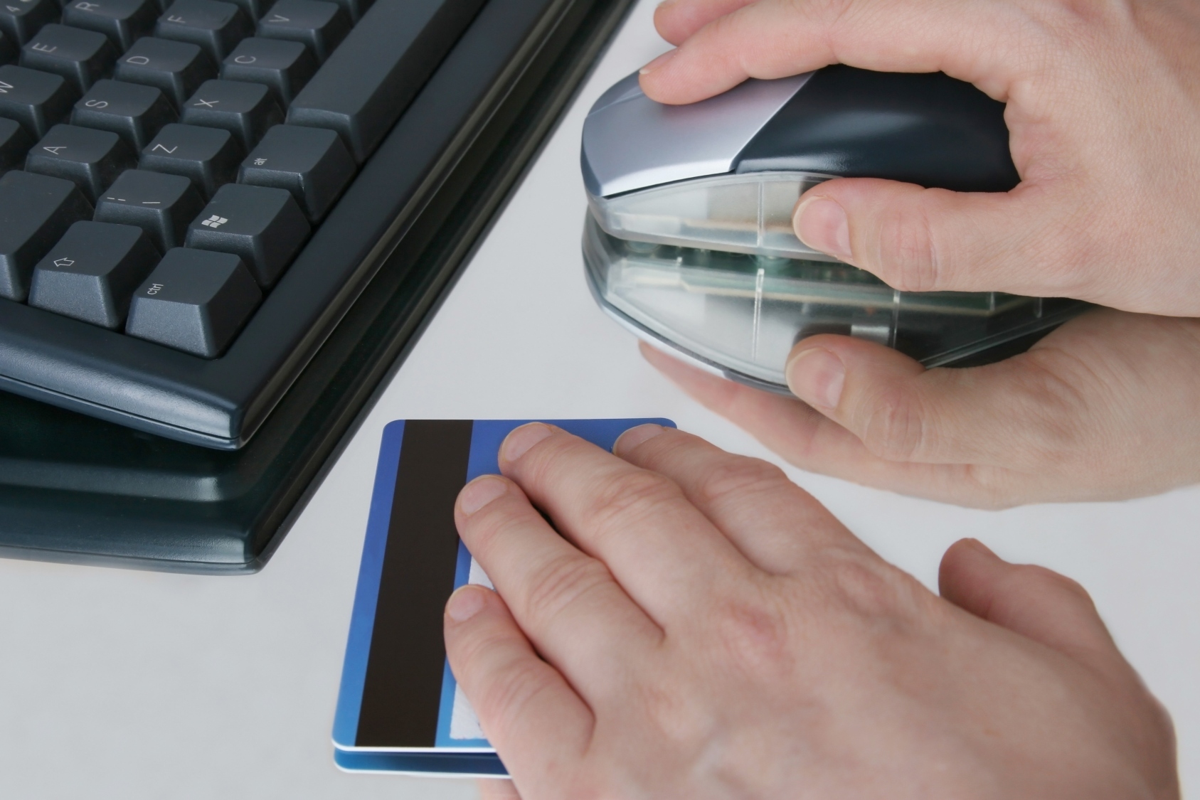 Guide to selecting the perfect UK spare parts supplier