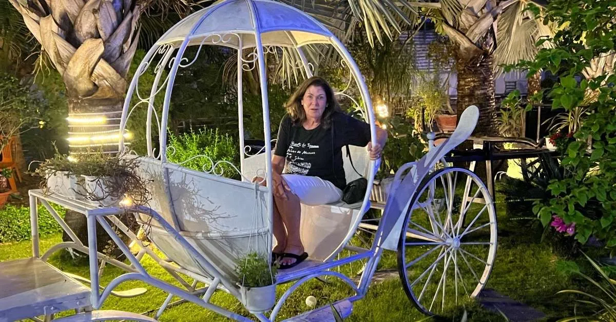 Victoria Resort Can Tho Vietnam, Robin in Cinderella Carriage